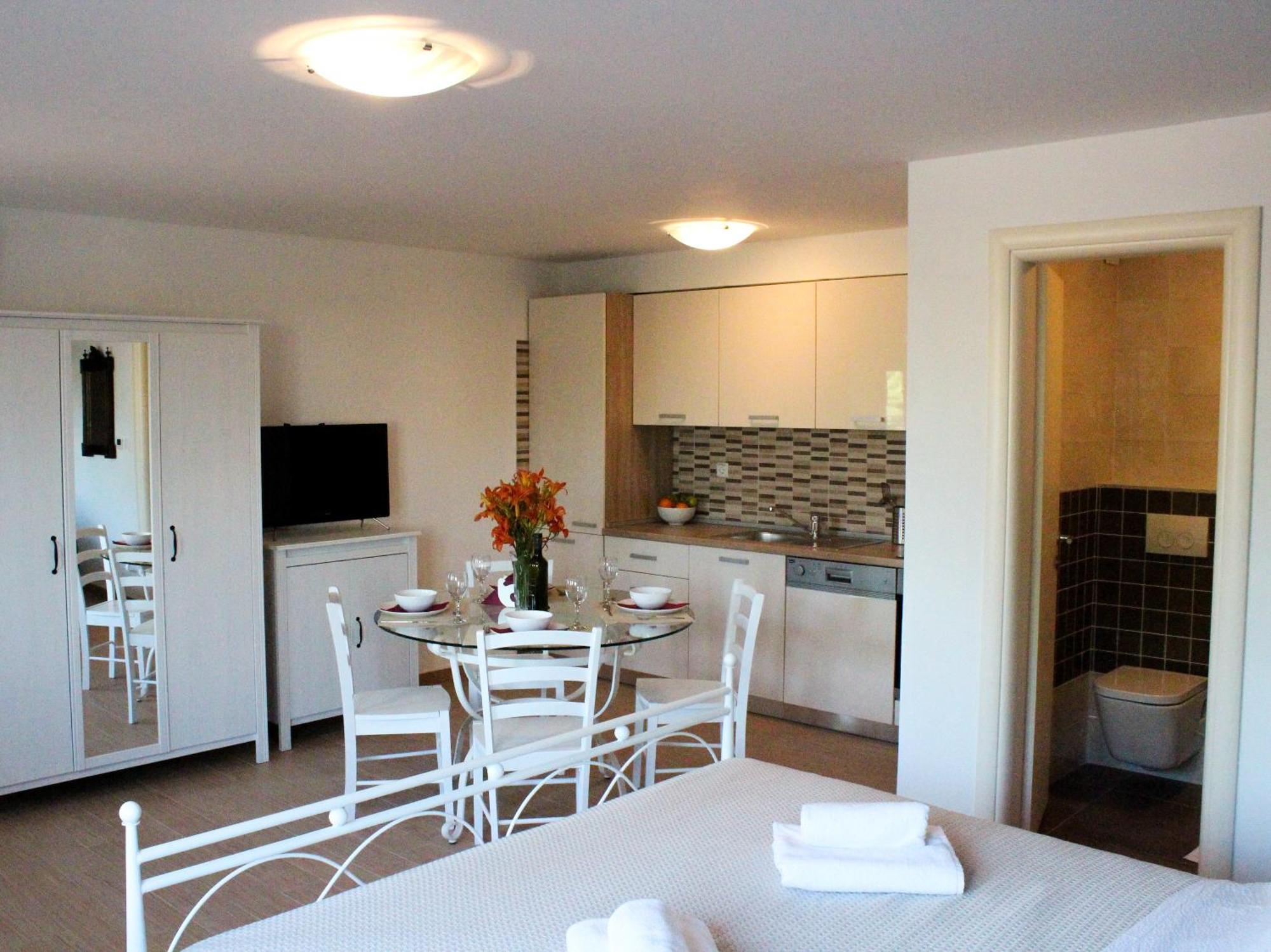 Apartmani Marin1 Vrbnik Cameră foto